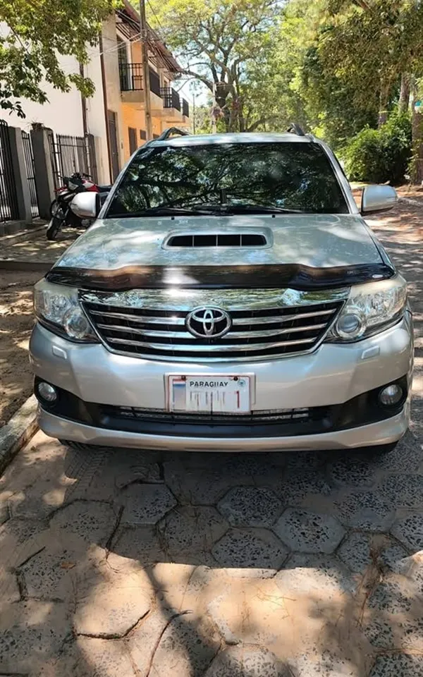 Toyota Fortuner 2014 SRV