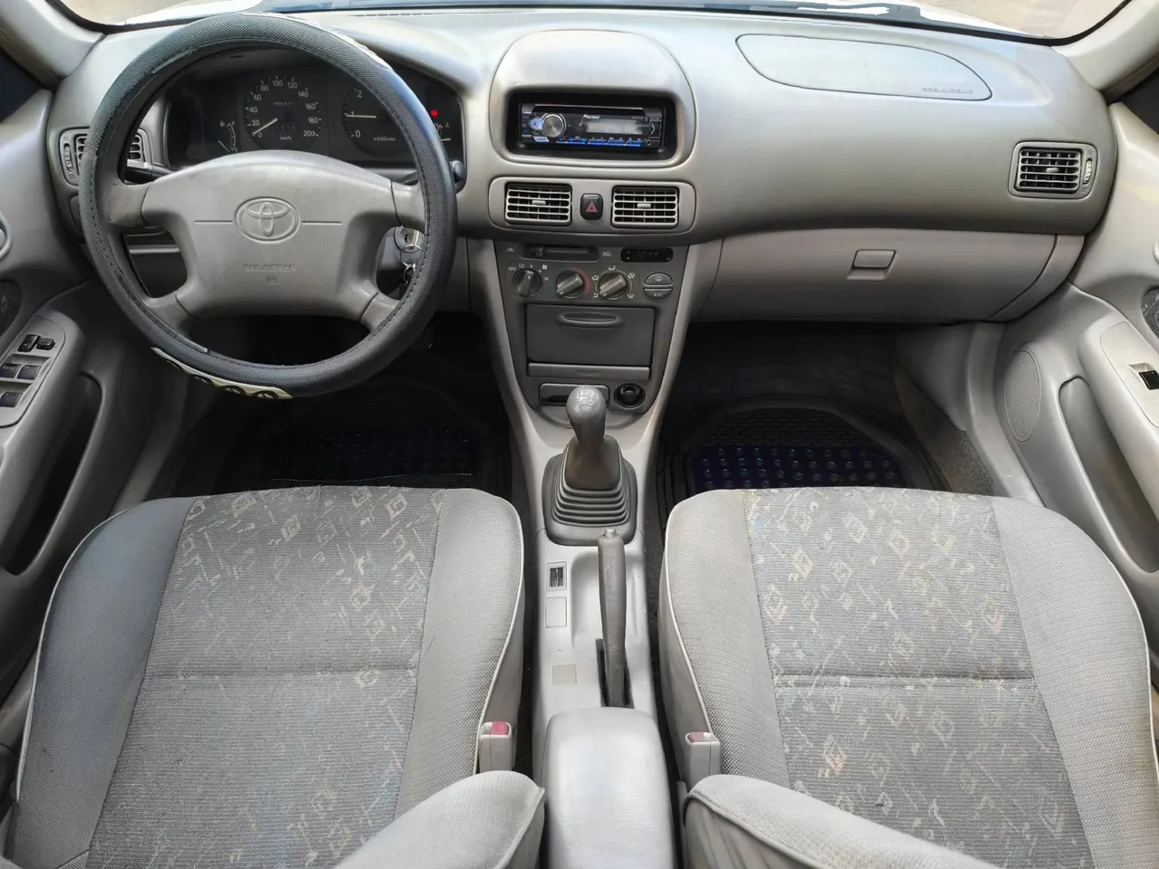 Toyota Corolla 1998