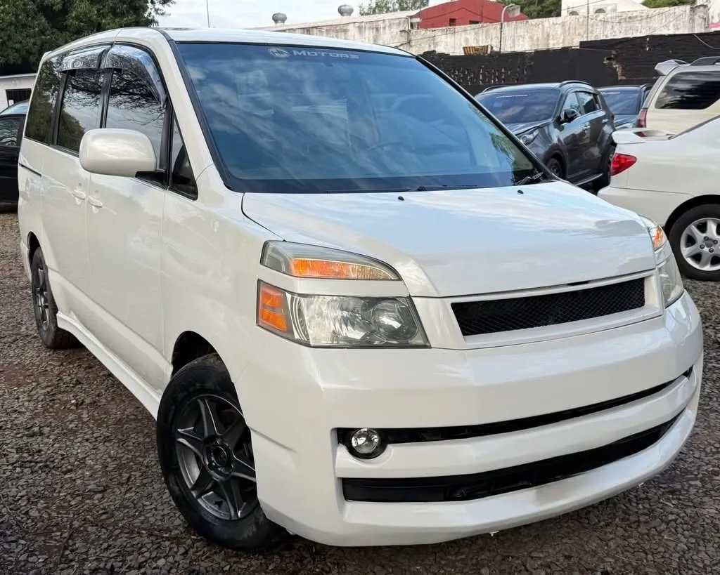 Toyota Noah 2005 Tipo Voxy