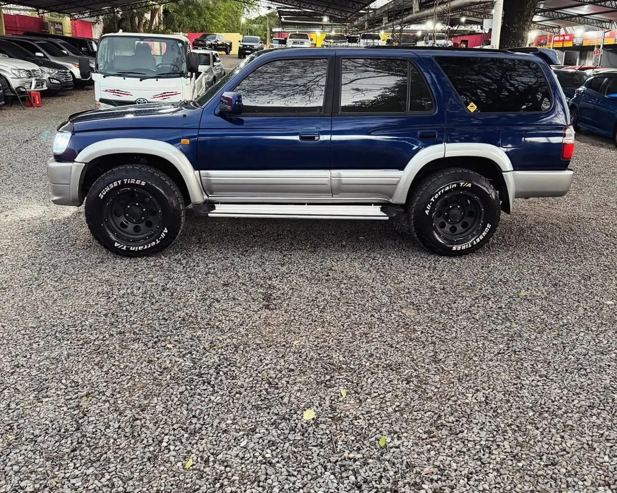 Toyota Hilux Surf 1997 3.0 1KZ – bomba sencilla