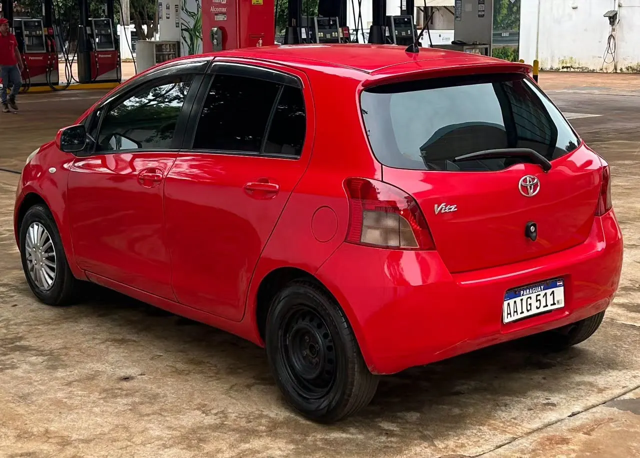 Toyota Vitz 2006