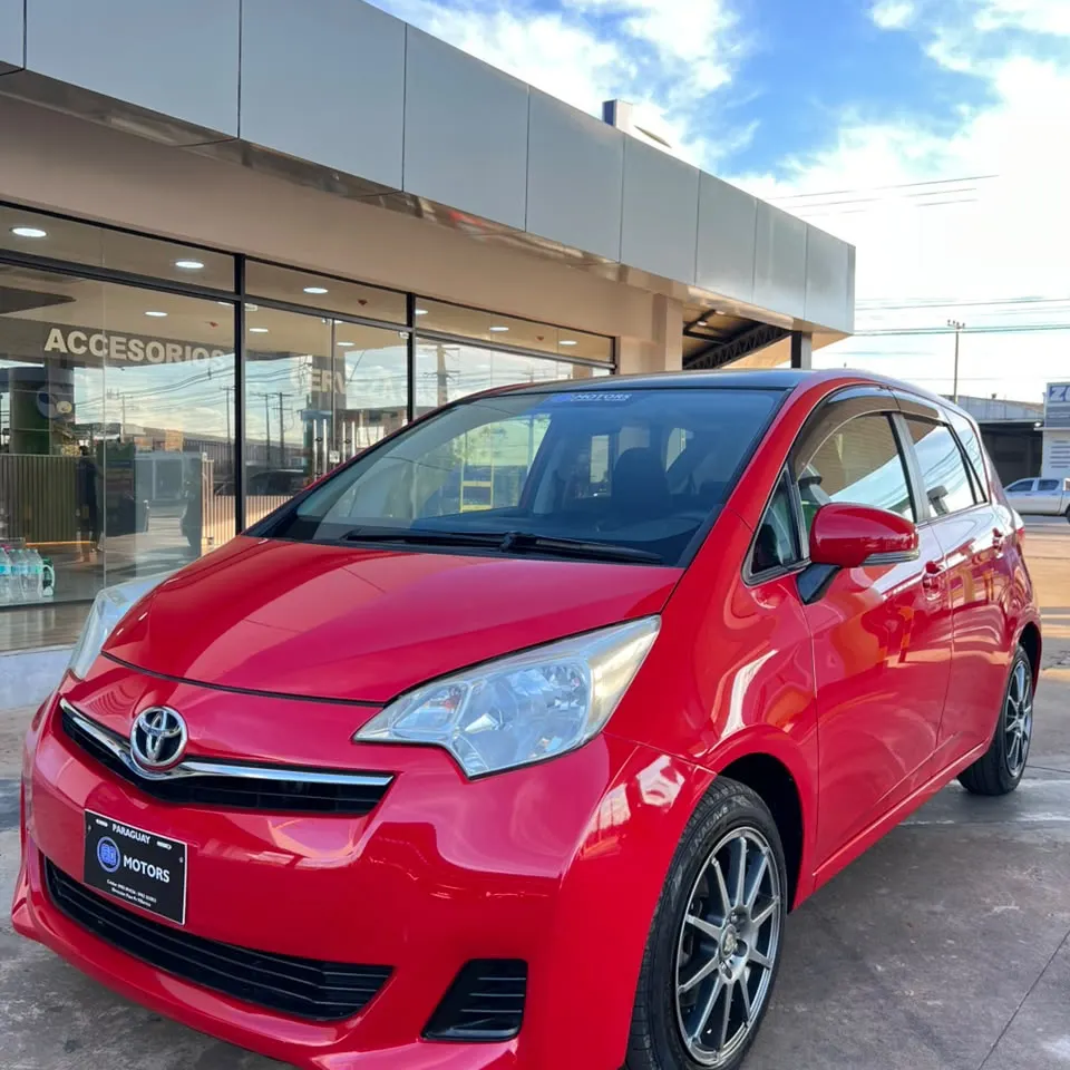 Toyota Ractis 2011