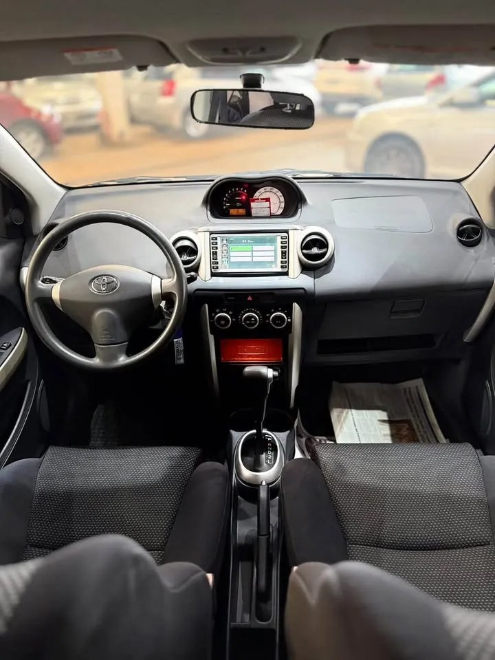 Toyota ist 2005