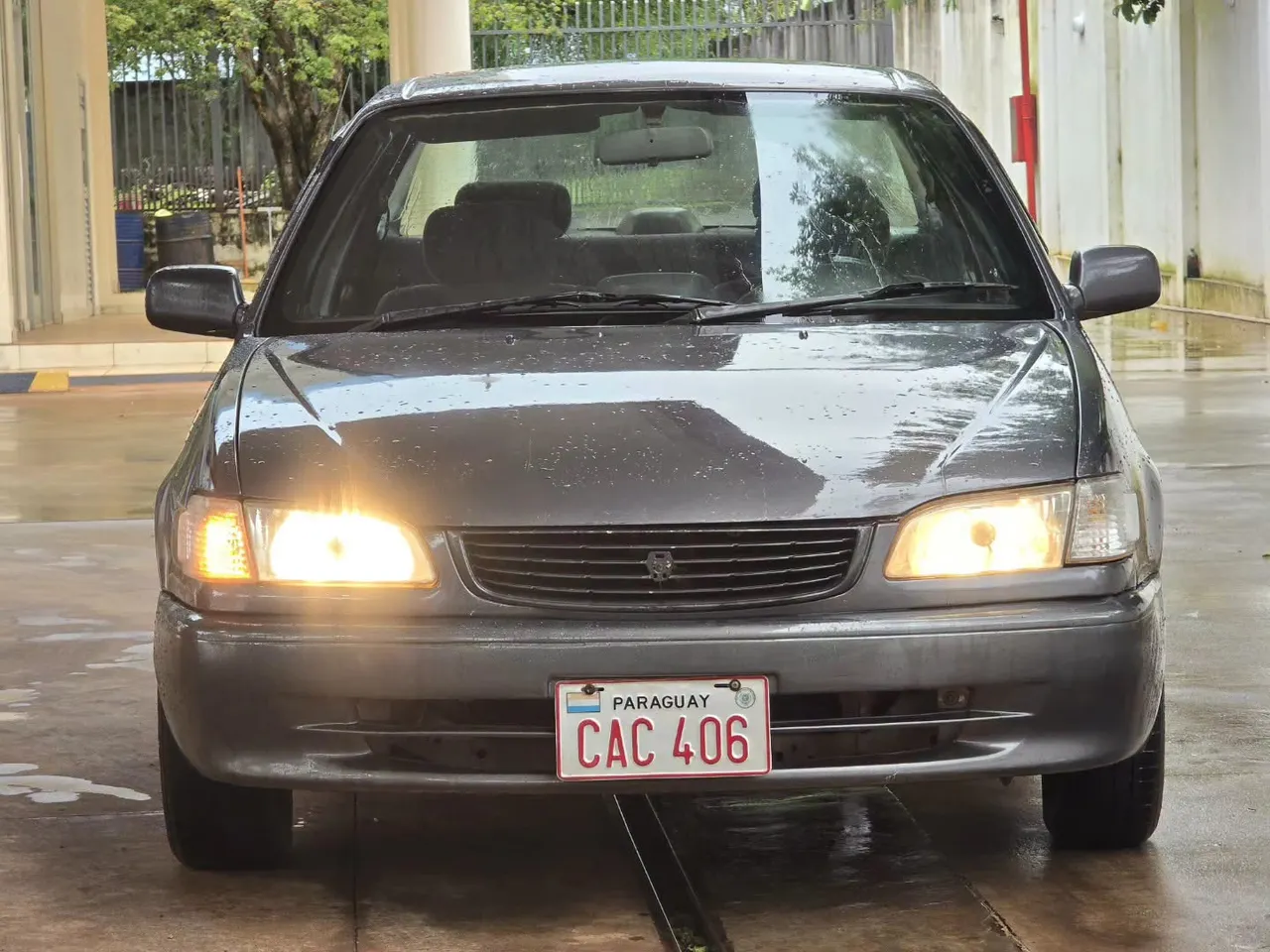 Toyota Corolla 2000