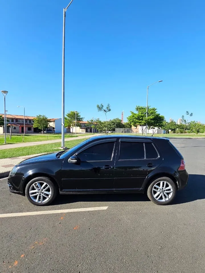 Volkswagen Golf 2014 1.6 Flex