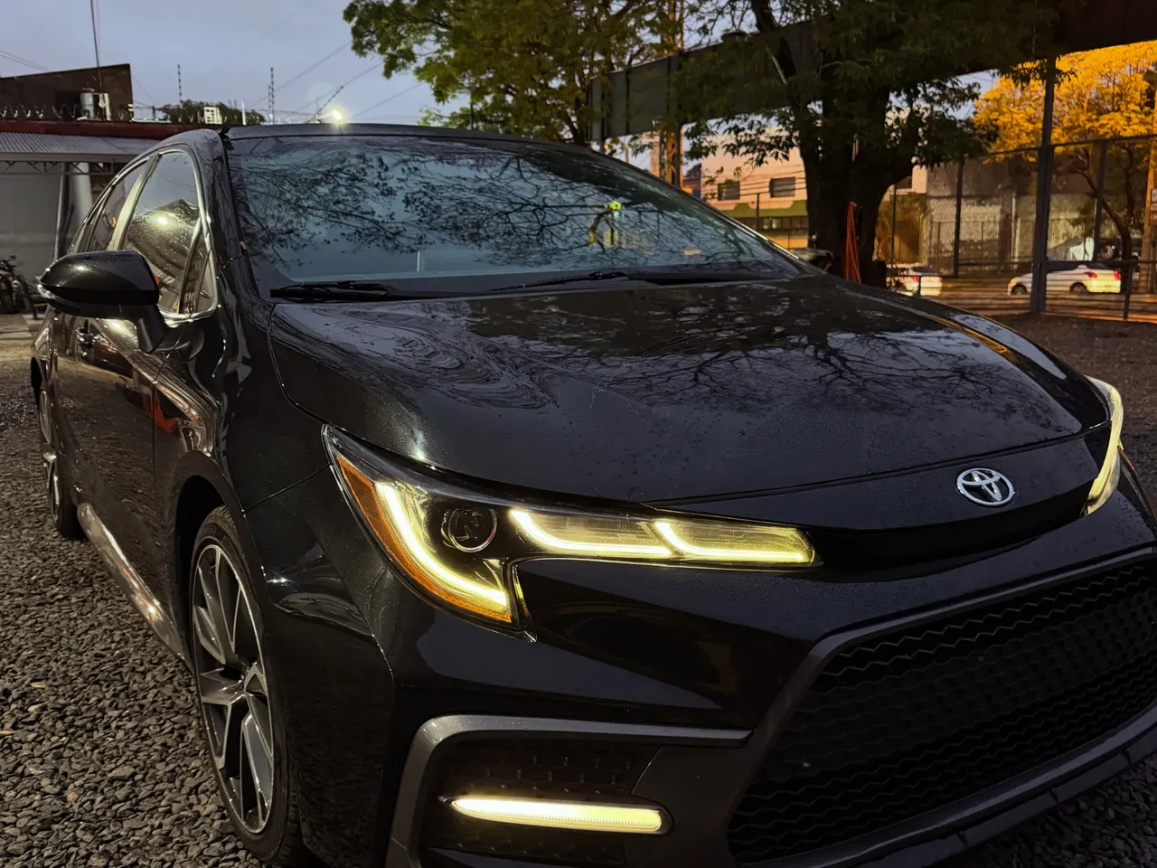 Toyota Corolla 2022 Hybrid Sedan