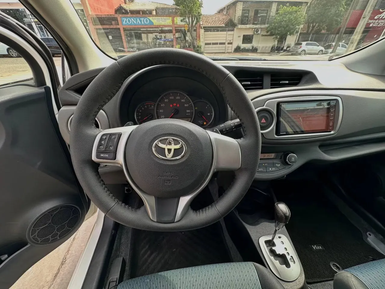 Toyota Vitz 2012 RS