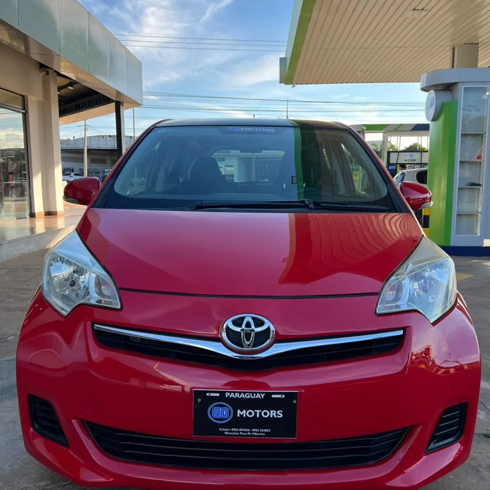 Toyota Ractis 2011