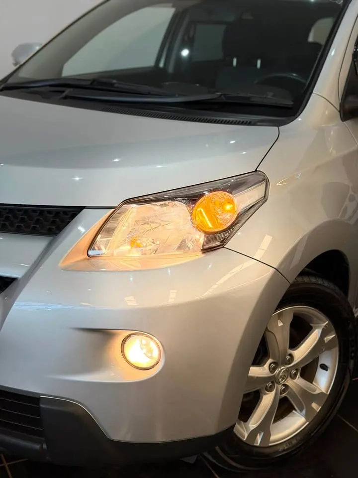 Toyota ist 2005