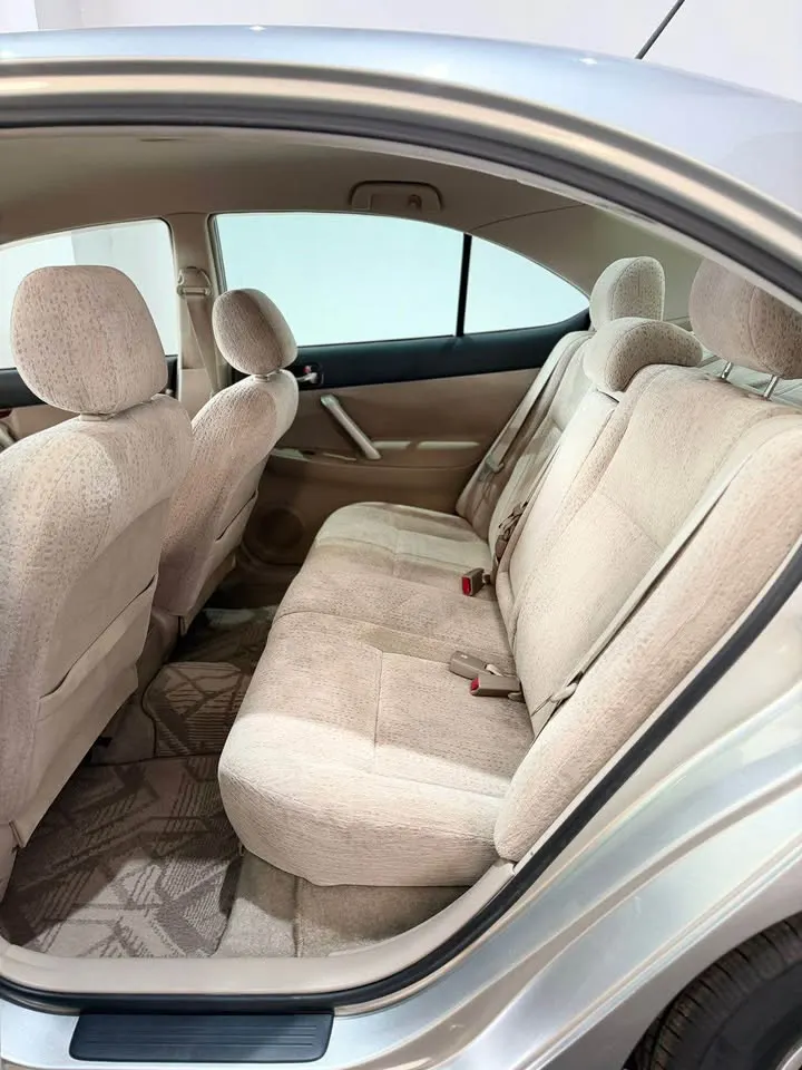 Toyota Premio 2003