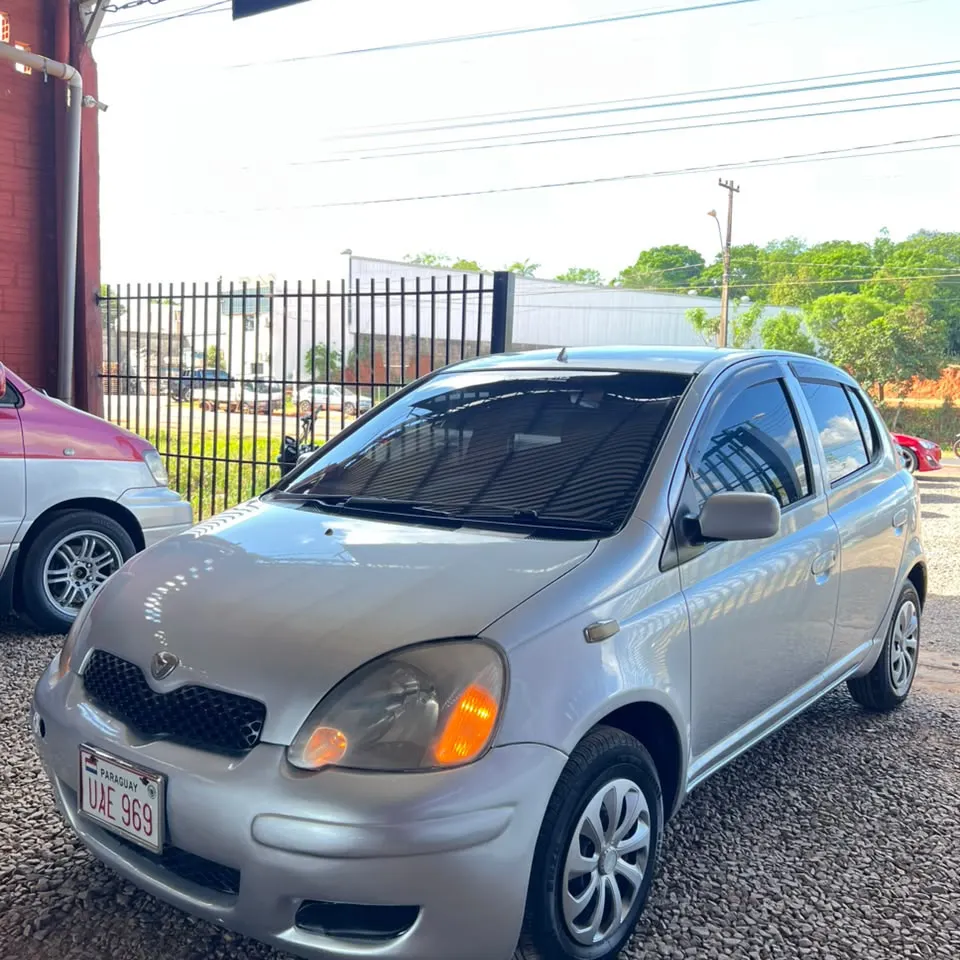 Toyota Vitz 2002