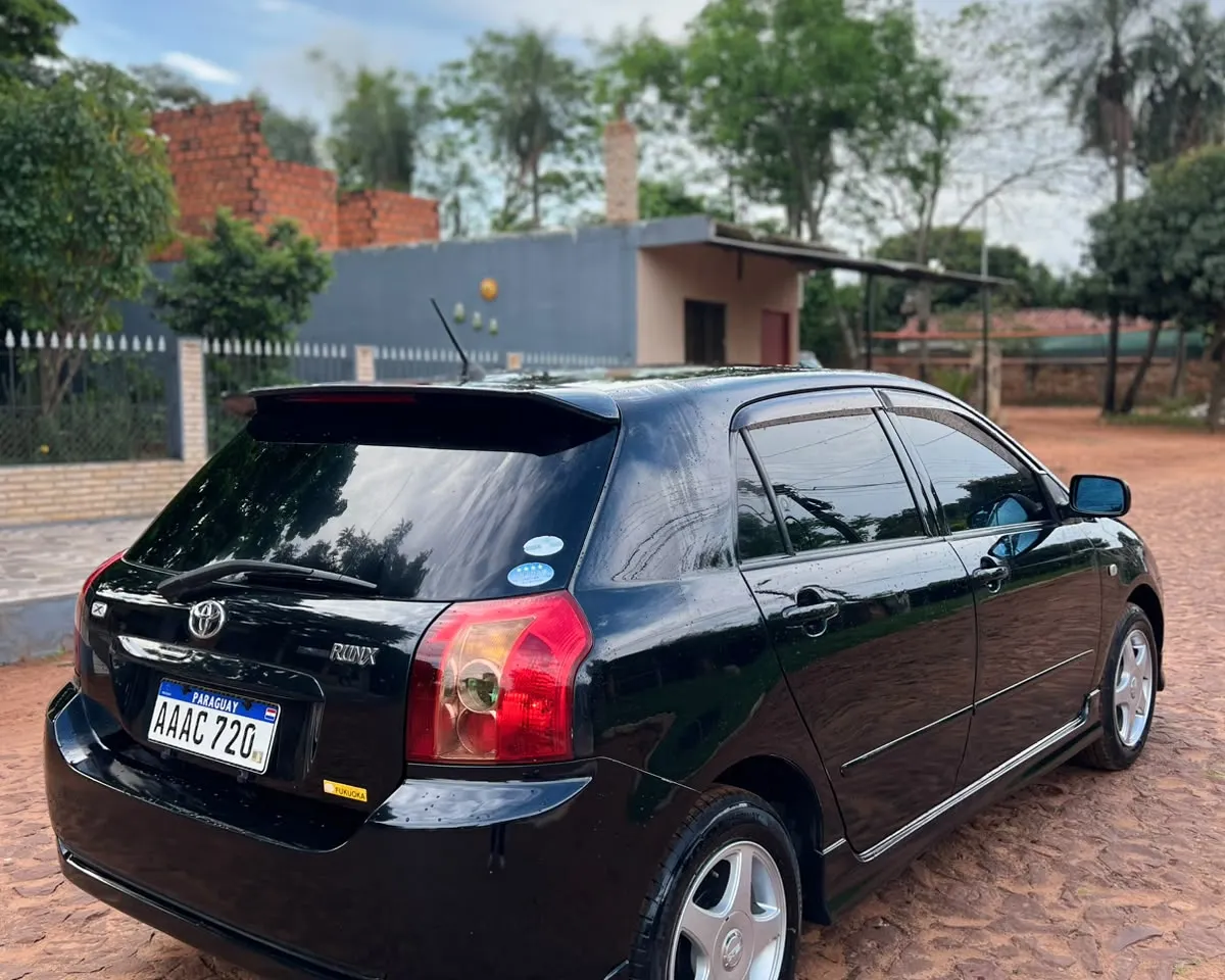 Toyota Runx 2006