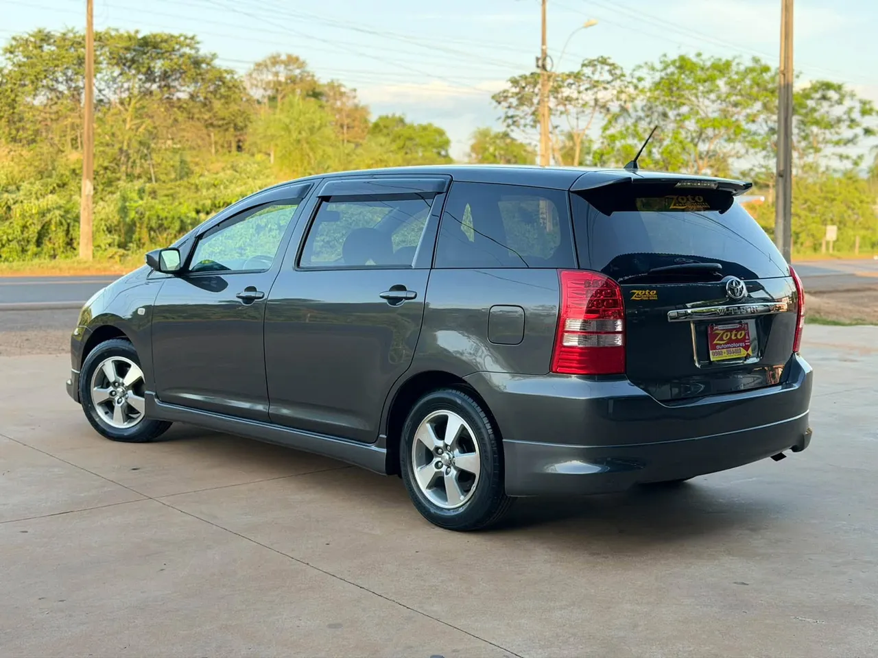 Toyota Wish 2003