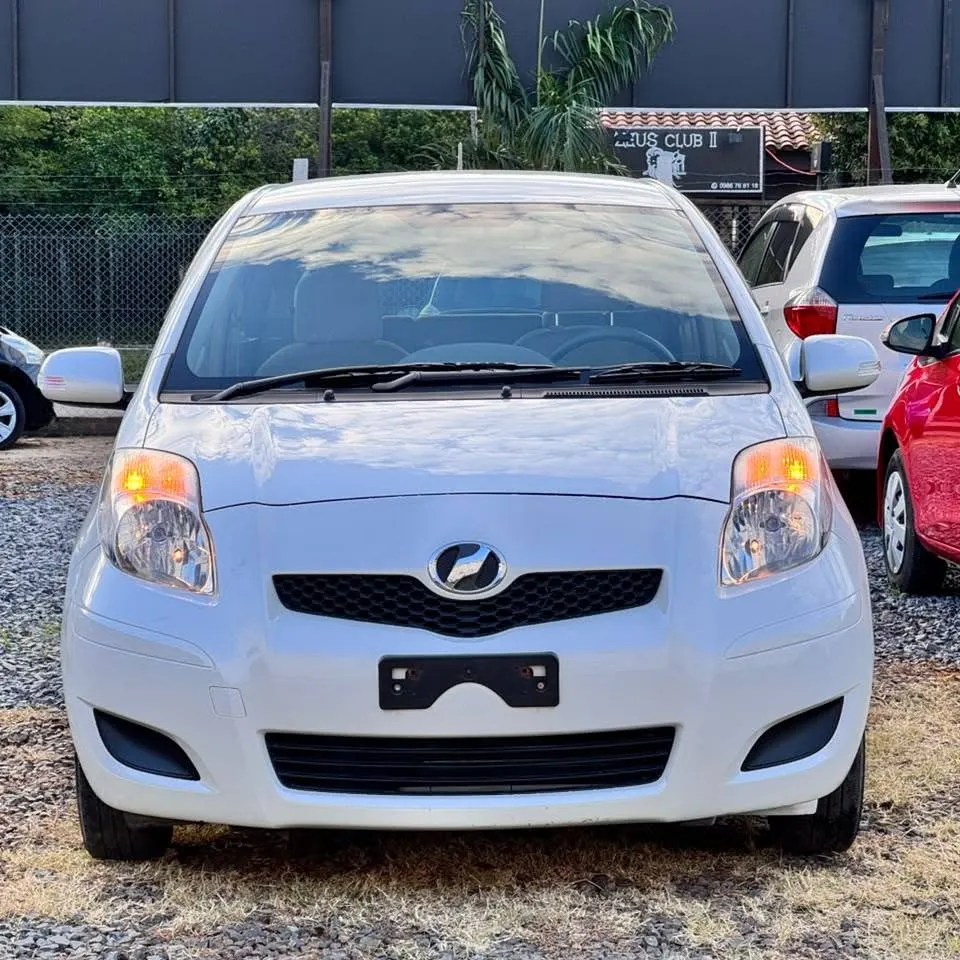 Toyota Vitz 2010