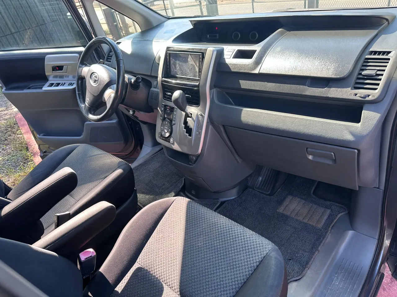 Toyota Noah 2008 FULL