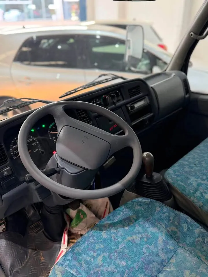Mitsubishi Canter 1998 Baranda sencilla