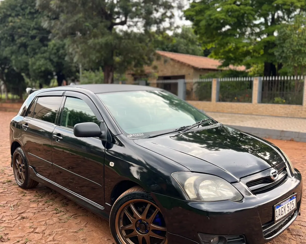 Toyota Runx 2006