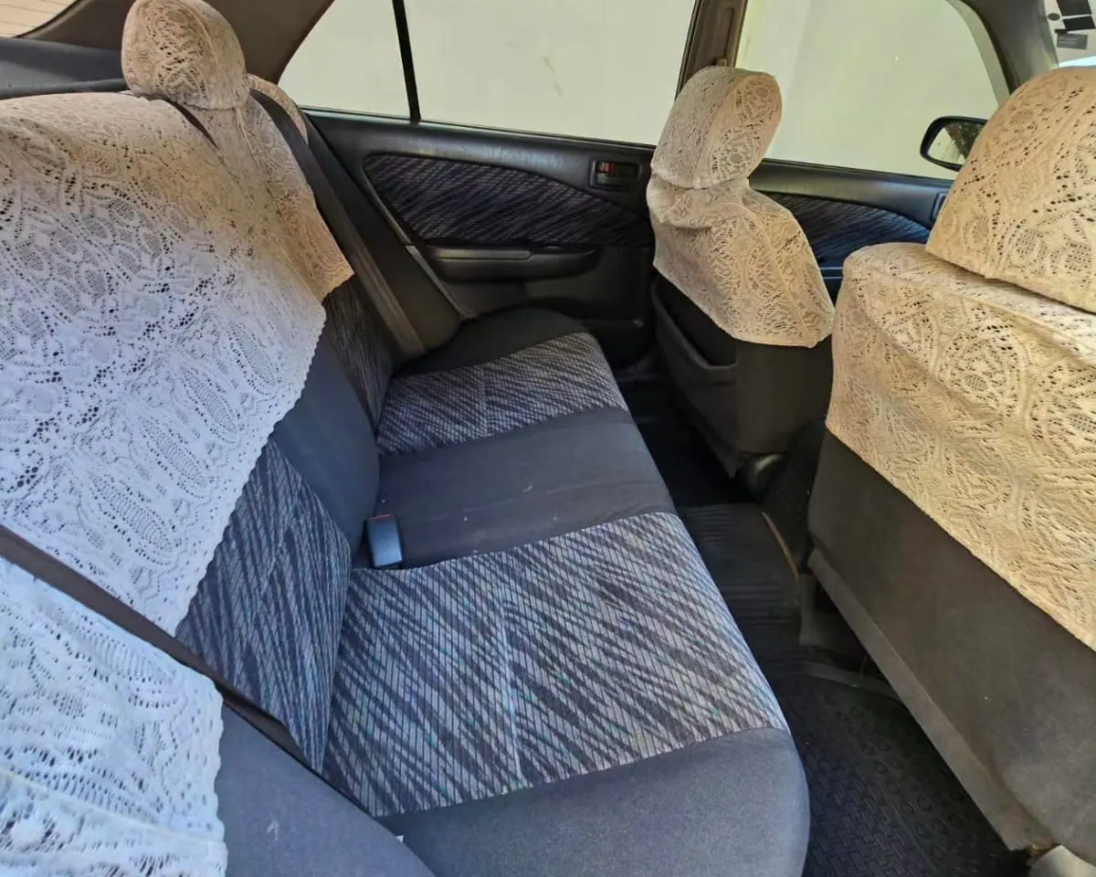 Toyota Premio 1998