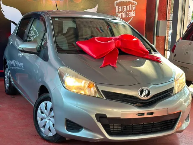 Toyota Vitz 2011