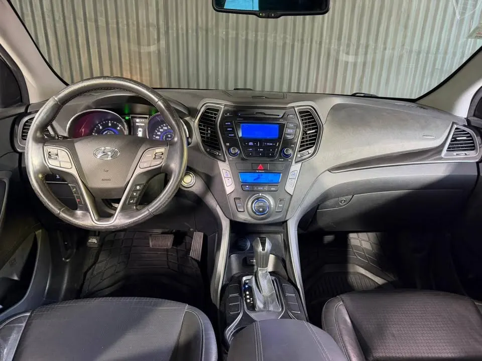 Hyundai Santa Fe 2014