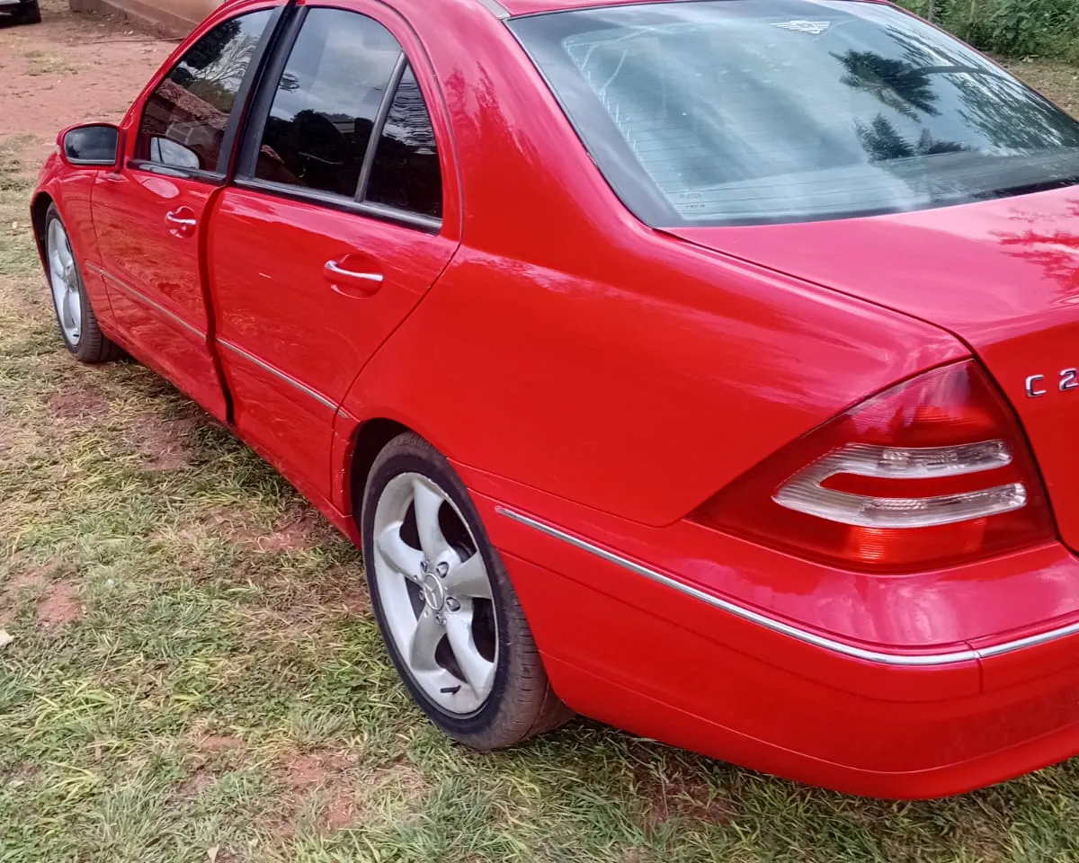 Mercedes-Benz Clase C 2012 200