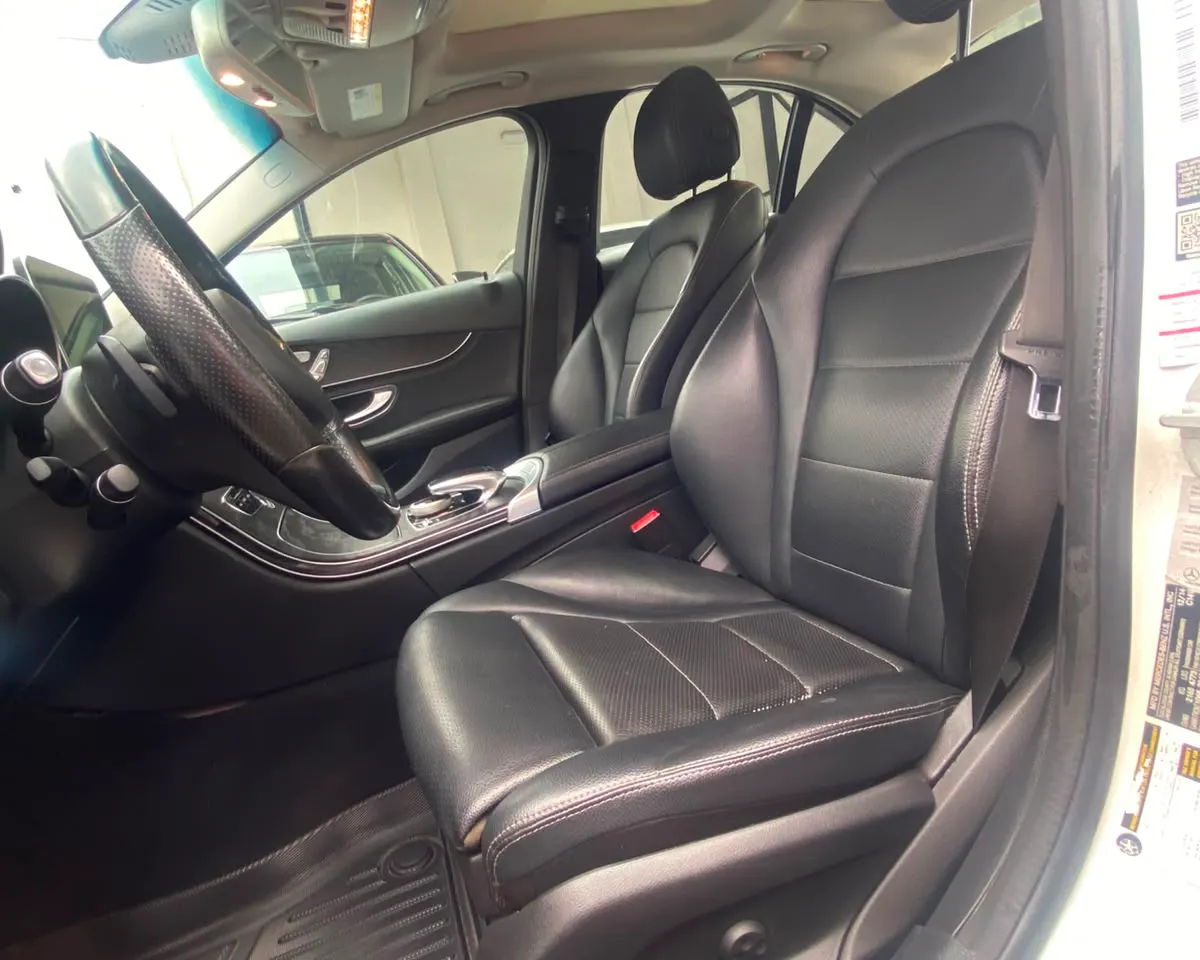 Mercedes-Benz Clase C 2015 C300 Look AMG