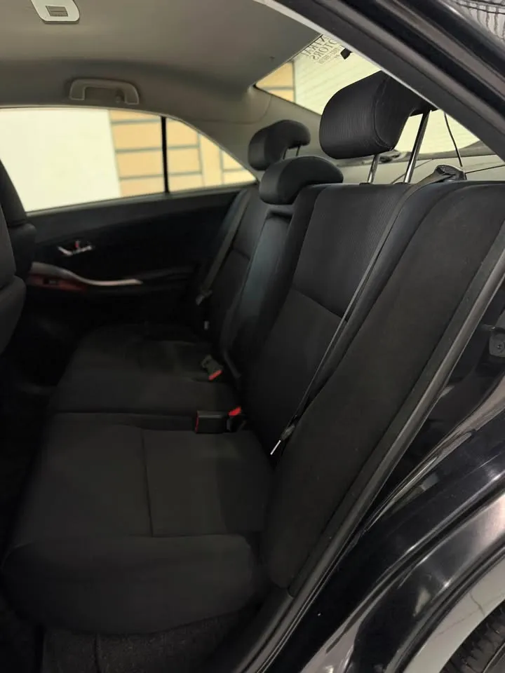 Toyota Premio 2010