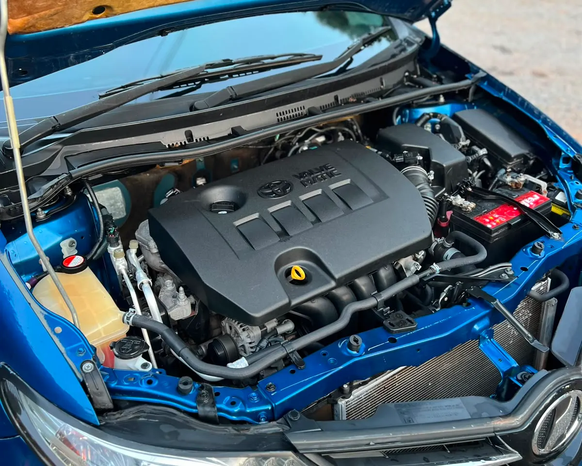 Toyota Auris 2015