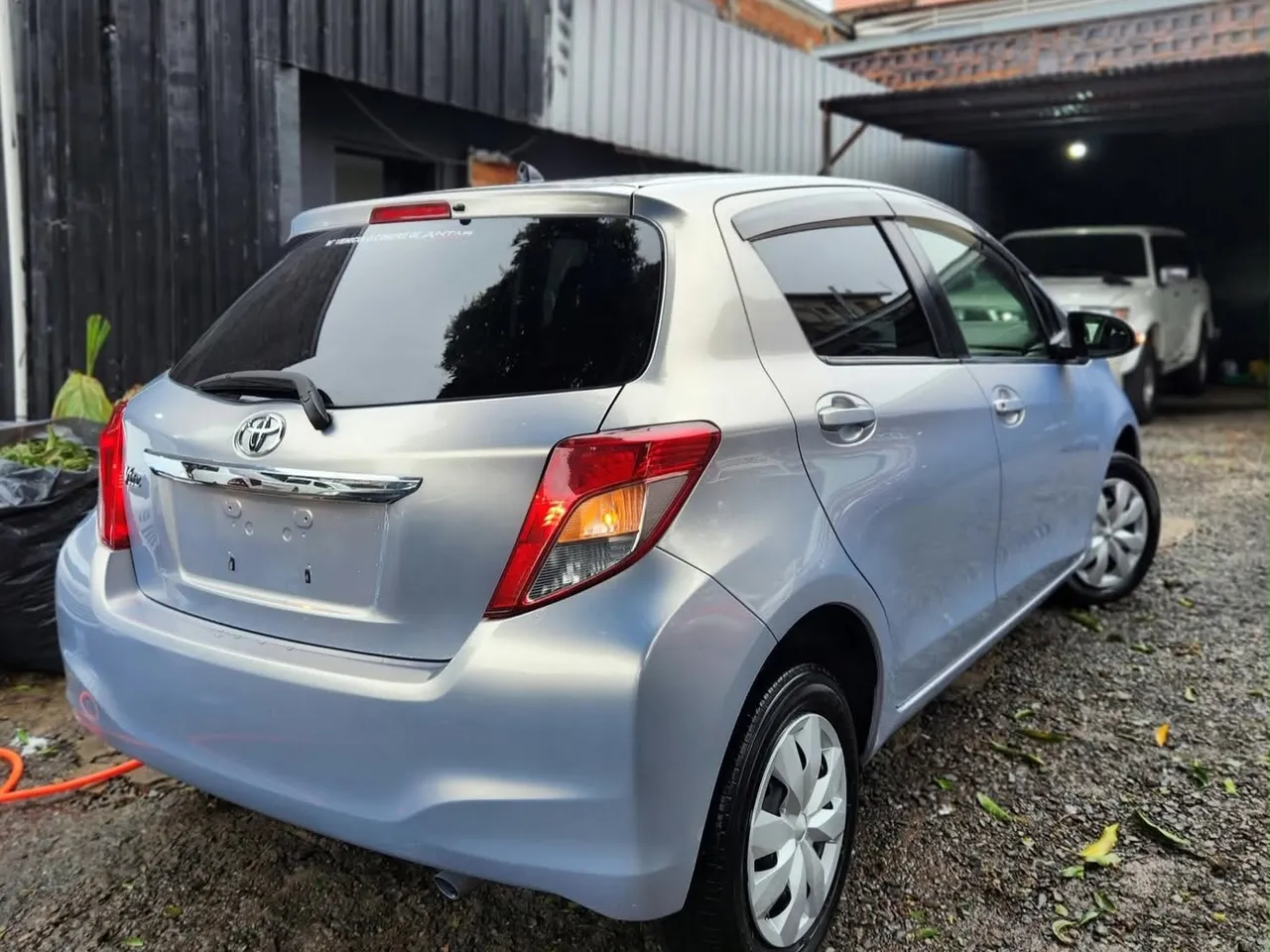 Toyota Vitz 2014