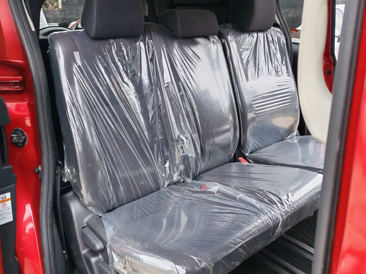 Toyota Voxy 2015