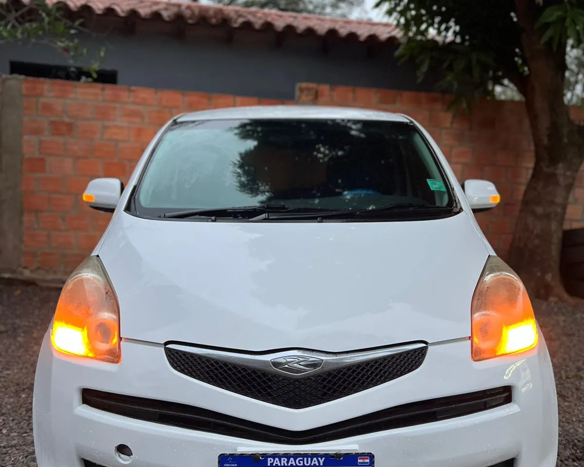 Toyota Ractis 2009