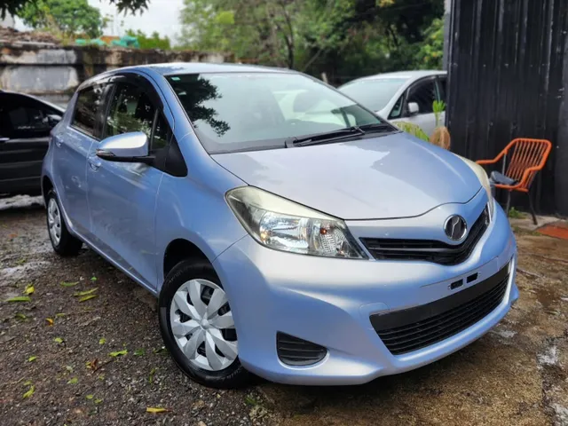 Toyota Vitz 2014