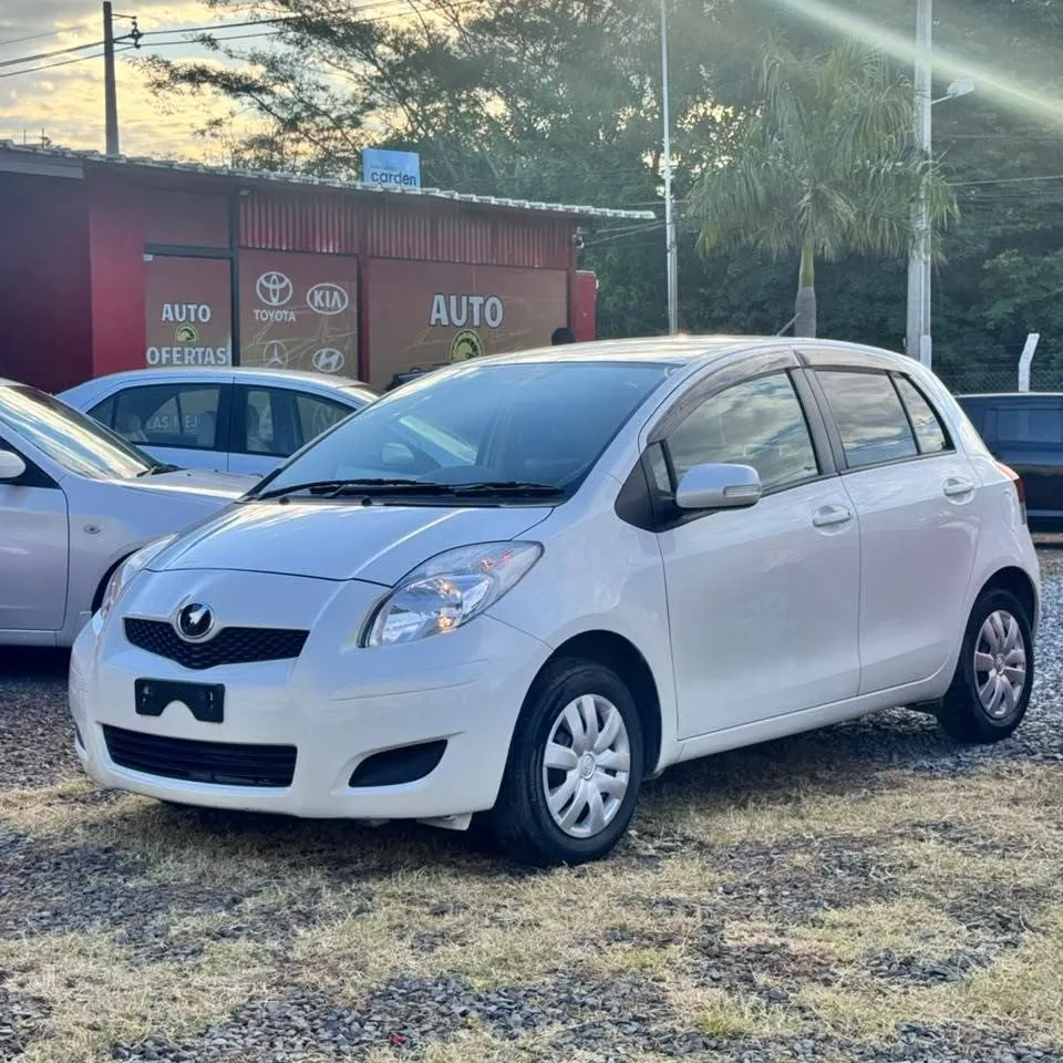 Toyota Vitz 2010