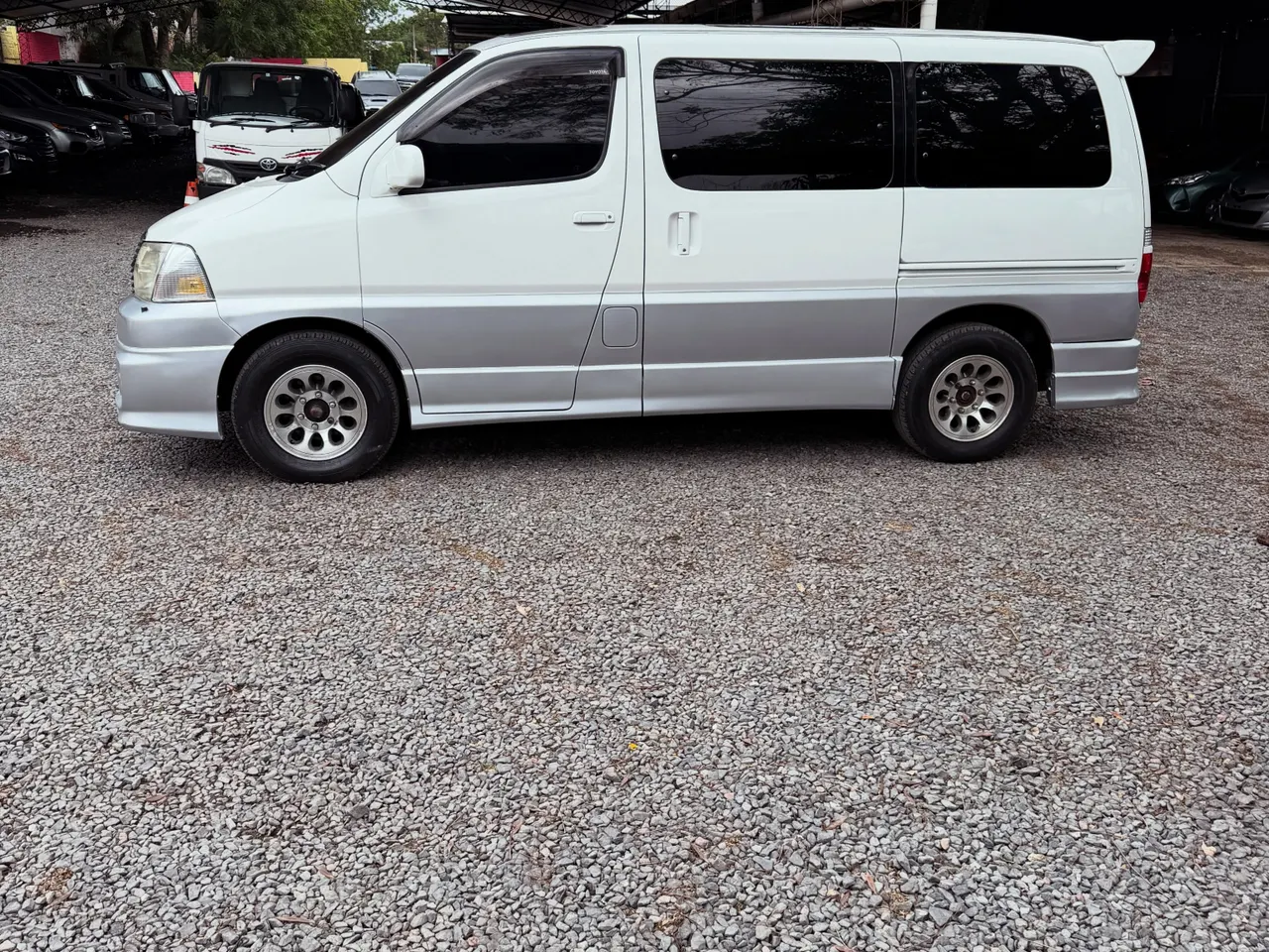 Toyota Hiace 2000 Gran Hiace