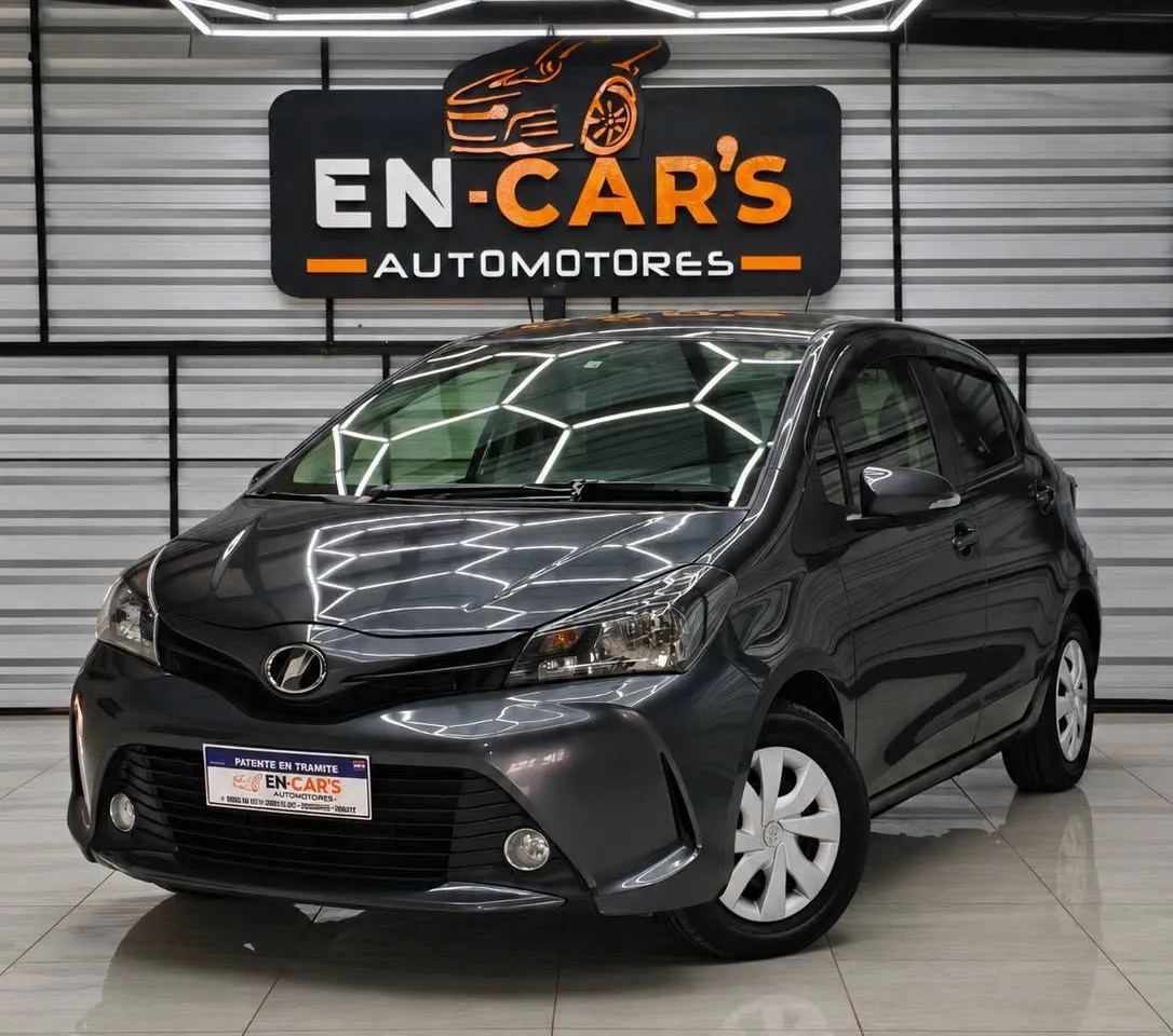 Toyota Vitz 2014