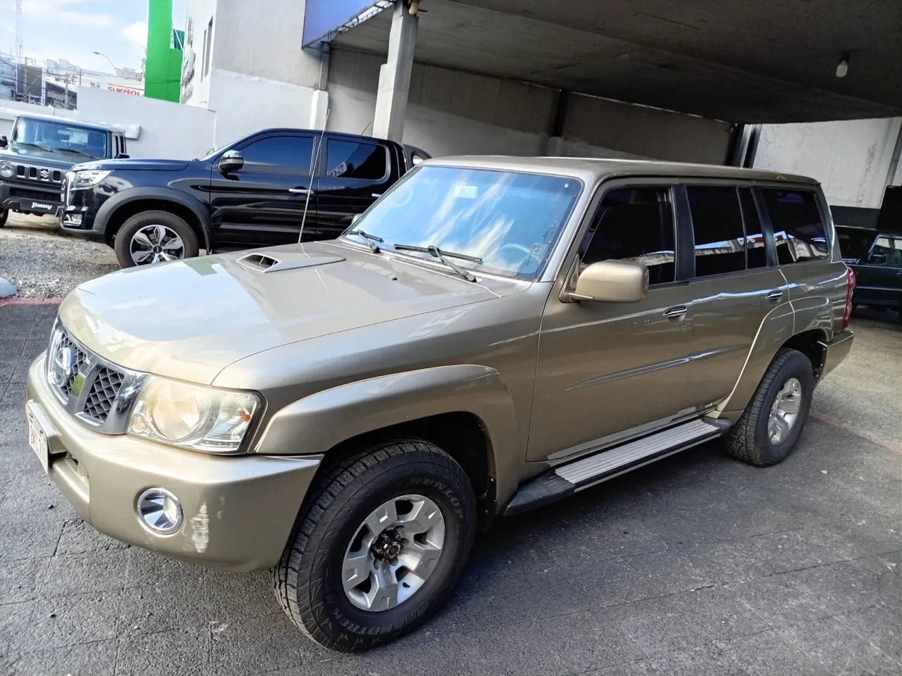 Nissan Patrol 2012