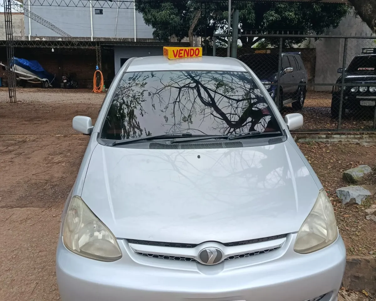 Toyota Platz 2002 1