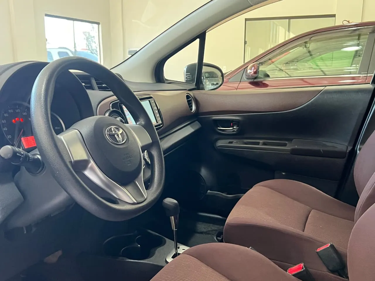 Toyota Vitz 2013