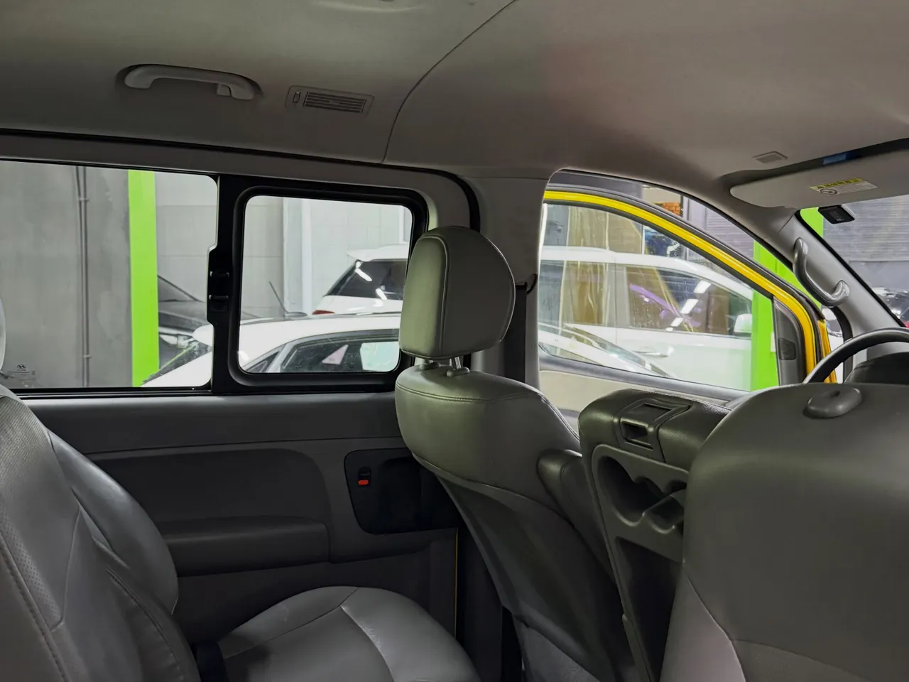 Hyundai H1 2017 12 pasajeros