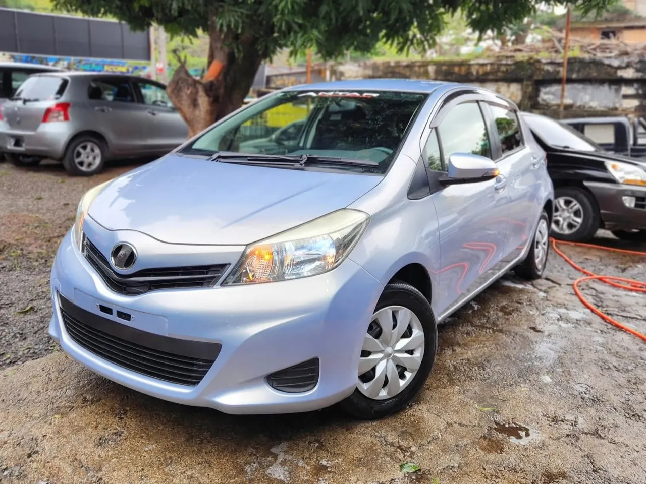Toyota Vitz 2014